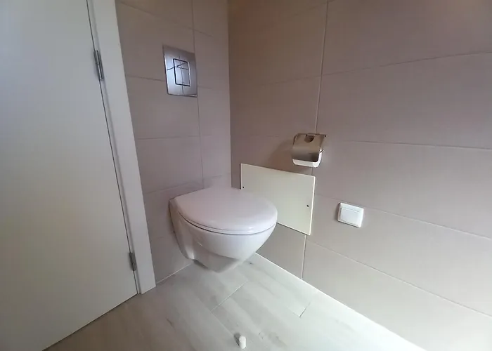 Belch1952 * ラゴス