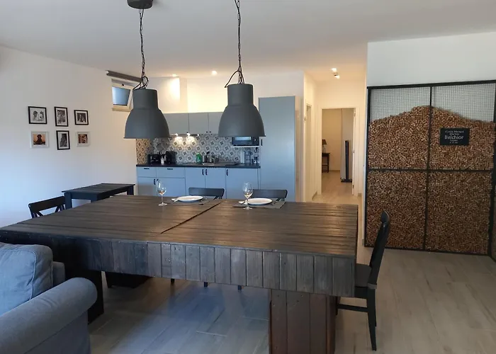 アパート Belch1952 *