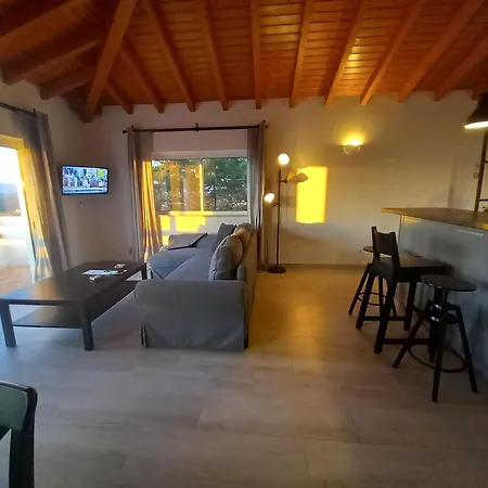 Belch1952 Apartment Lagos