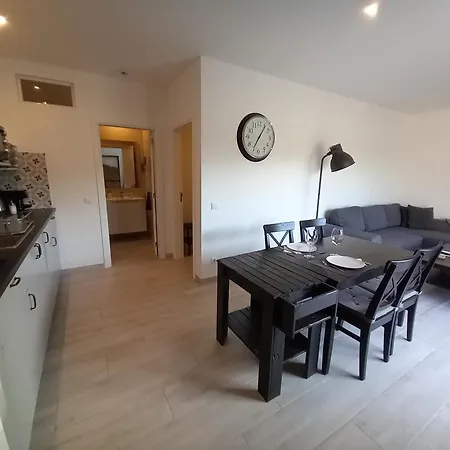 Belch1952 Apartment *